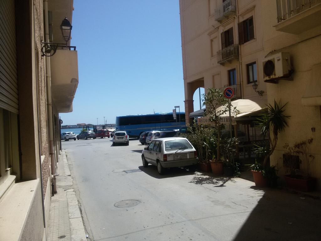 Almaran B&B Trapani Port & City Exteriér fotografie